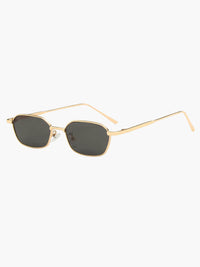 Dourado / Preto